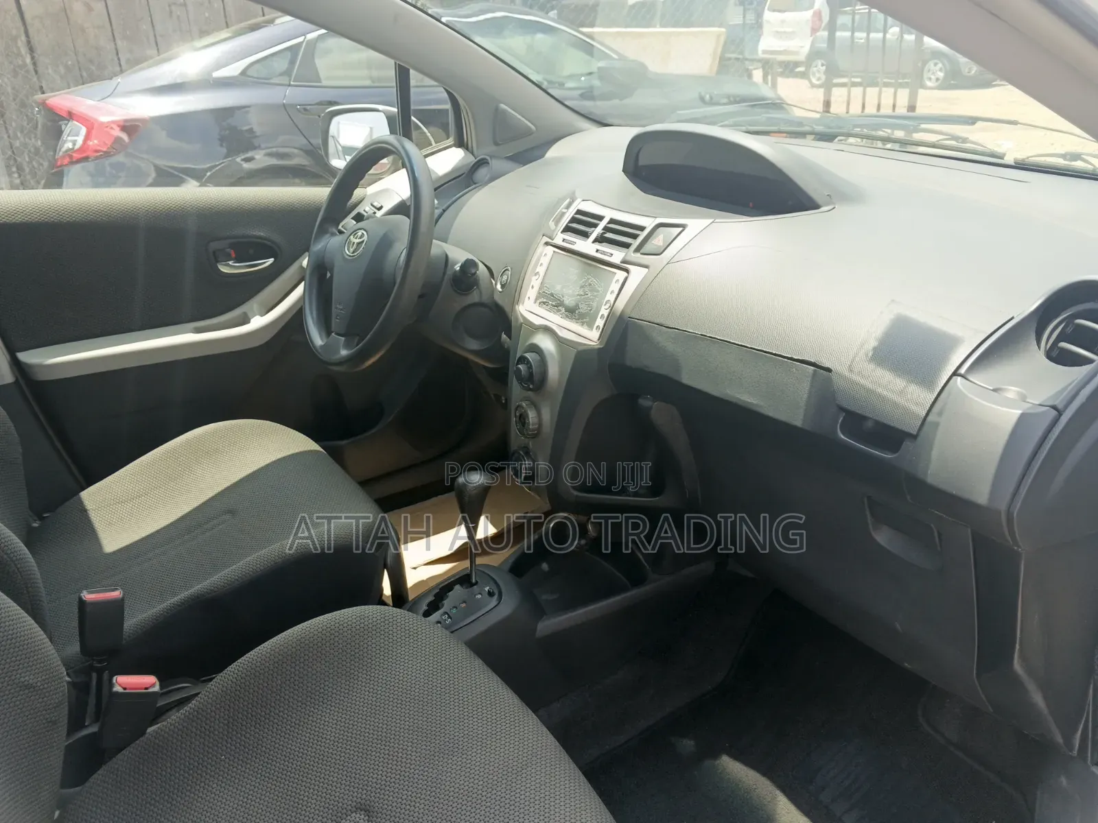 Toyota Vitz 2003 White