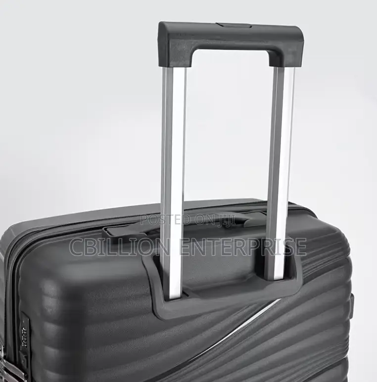 6-Piece Travel Luggage Set With Spinner Wheels, Lock and Travel Bag