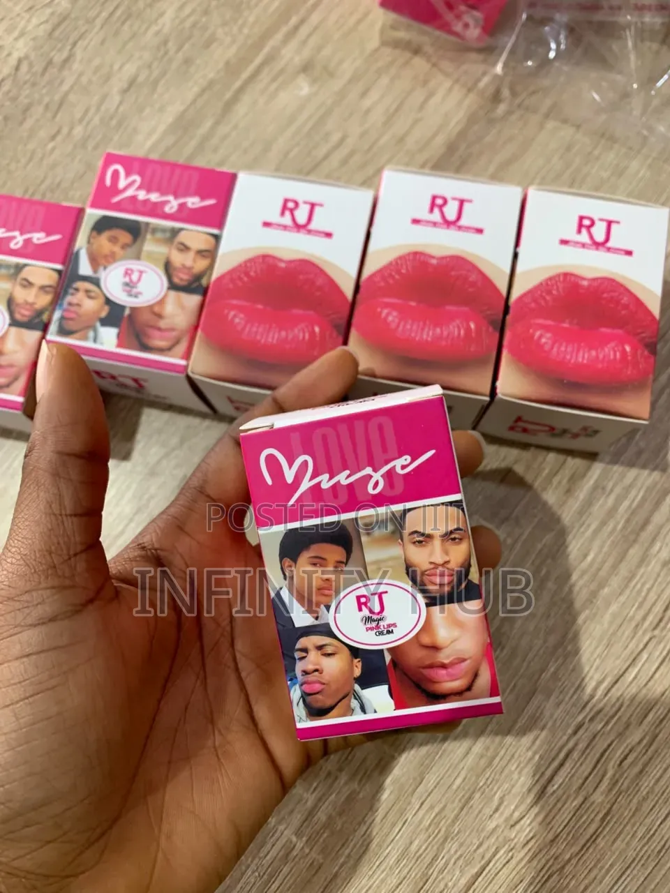  Pink Lips – Beautiful, Soft & Attractive! 