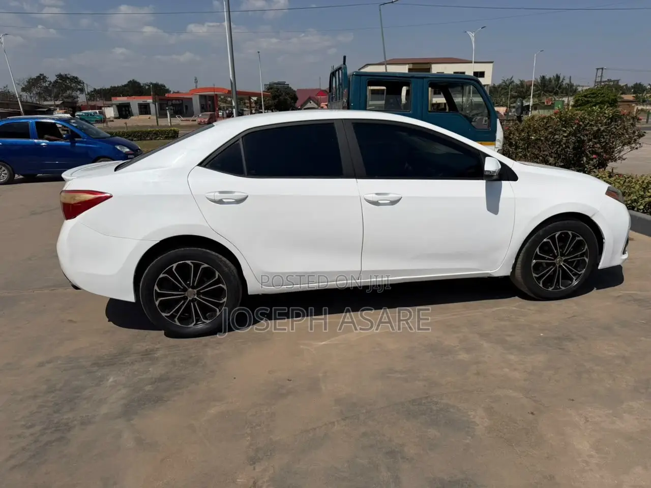 Toyota Corolla 2014 White