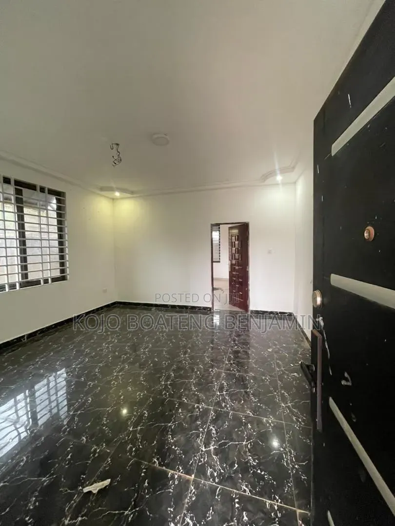 1bdrm Apartment in New Site for rent