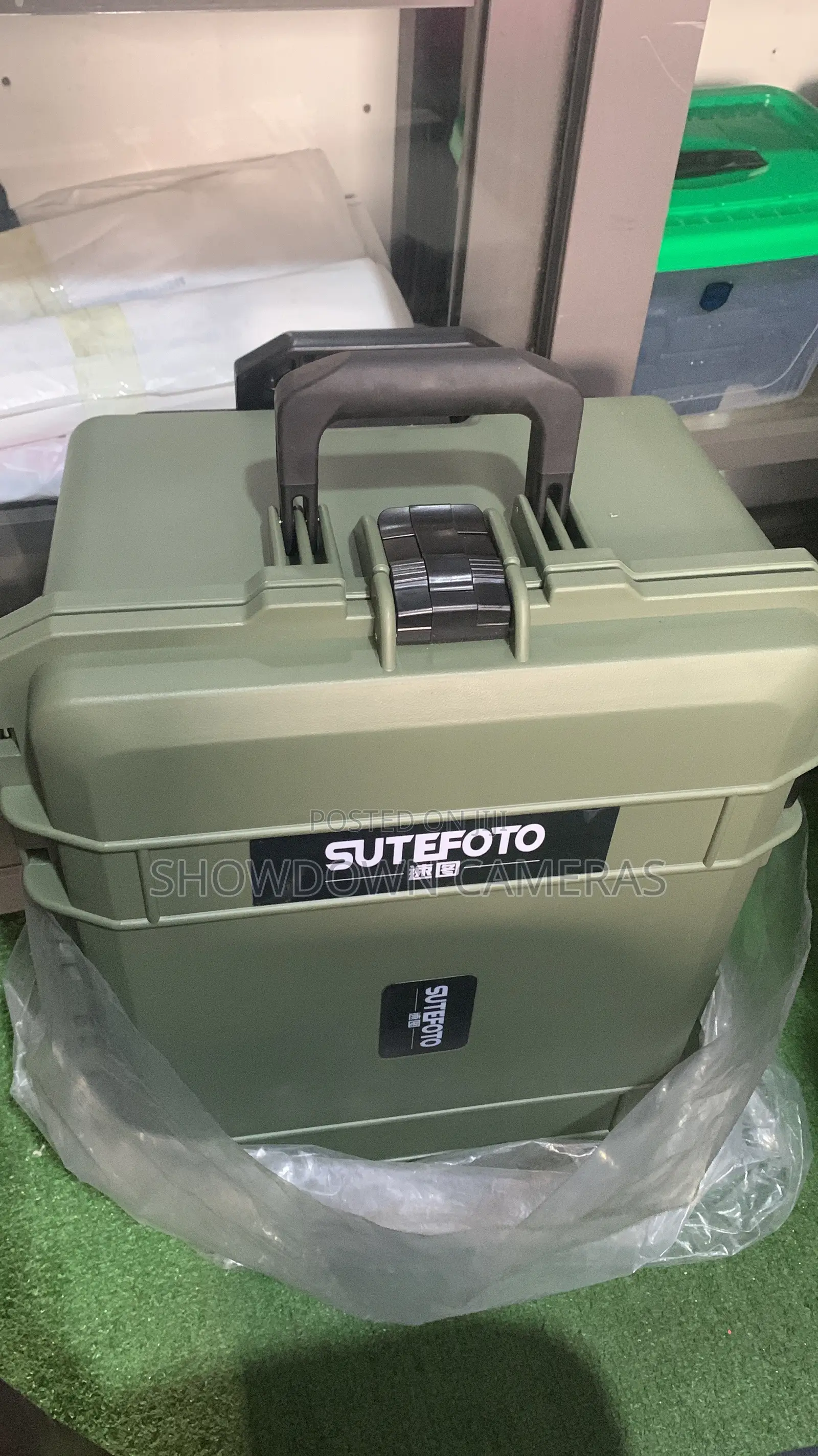 Pelican Case (Large Size)