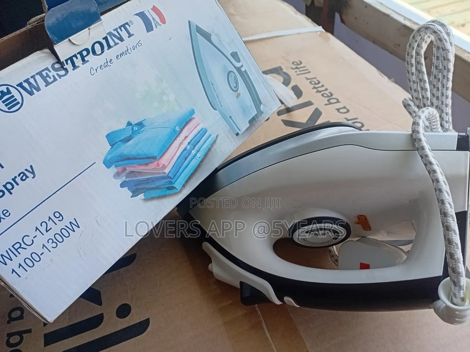 Westpoint 1100W Dry Iron Non Stick Iron