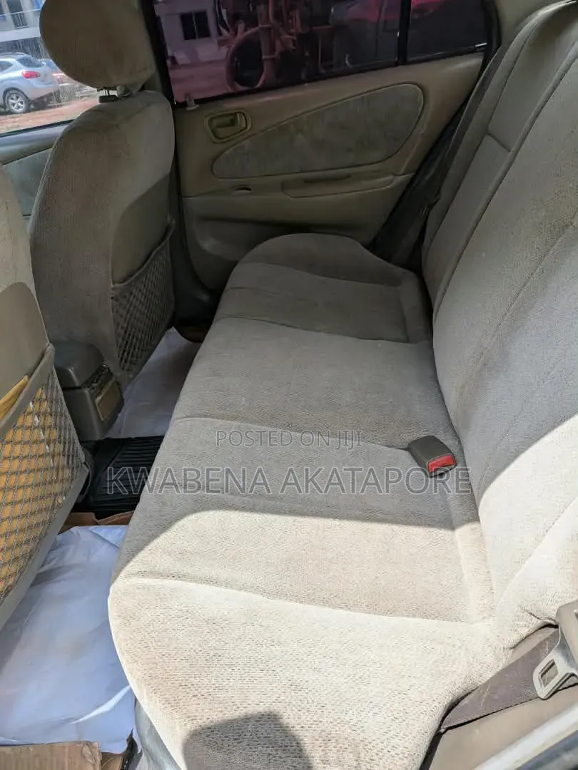 Toyota Corolla 2002 Black