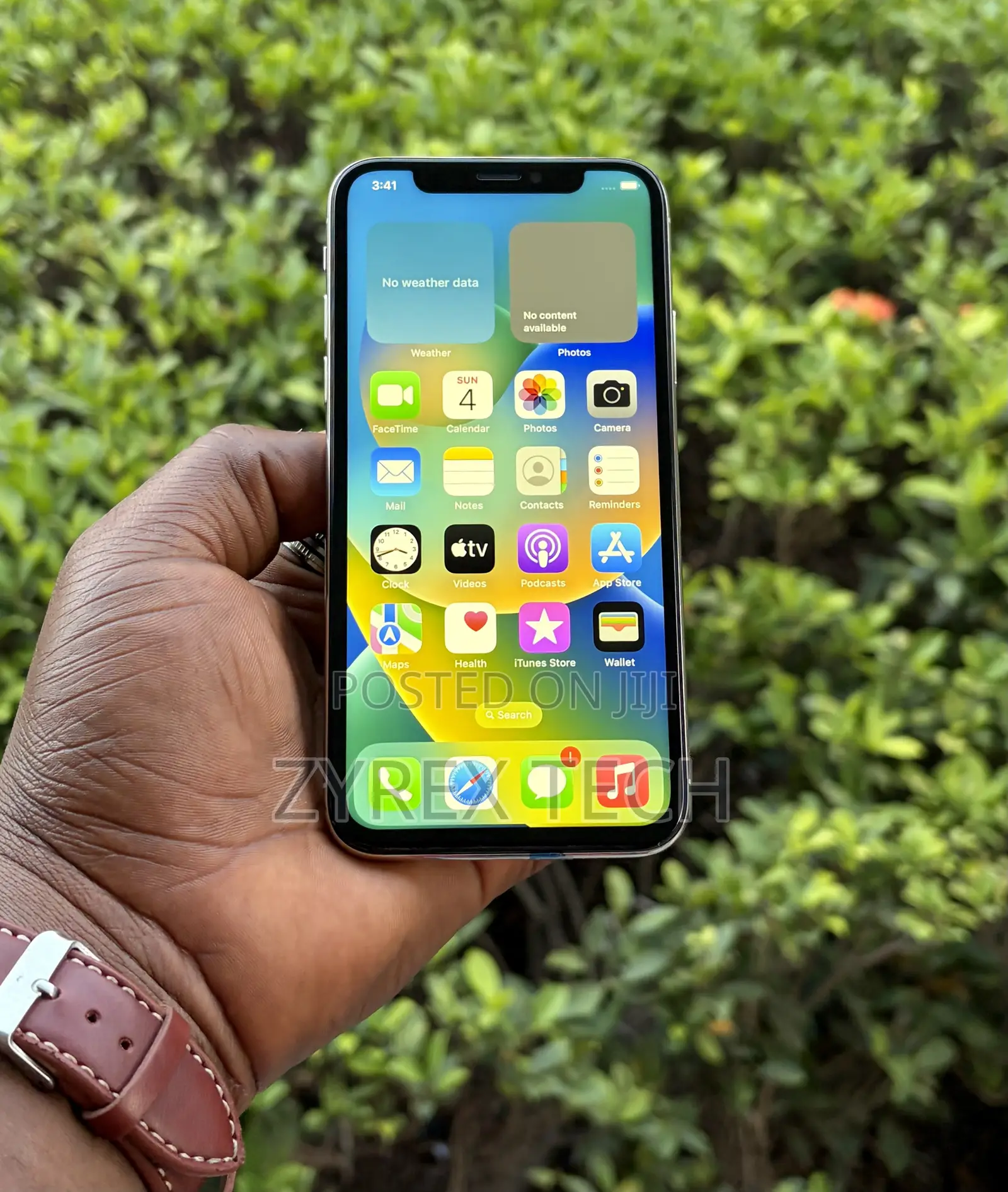 Apple iPhone X 64 GB White