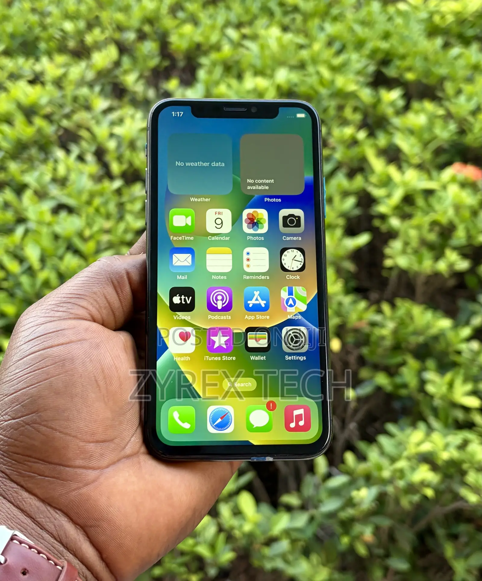 Apple iPhone X 64 GB Black