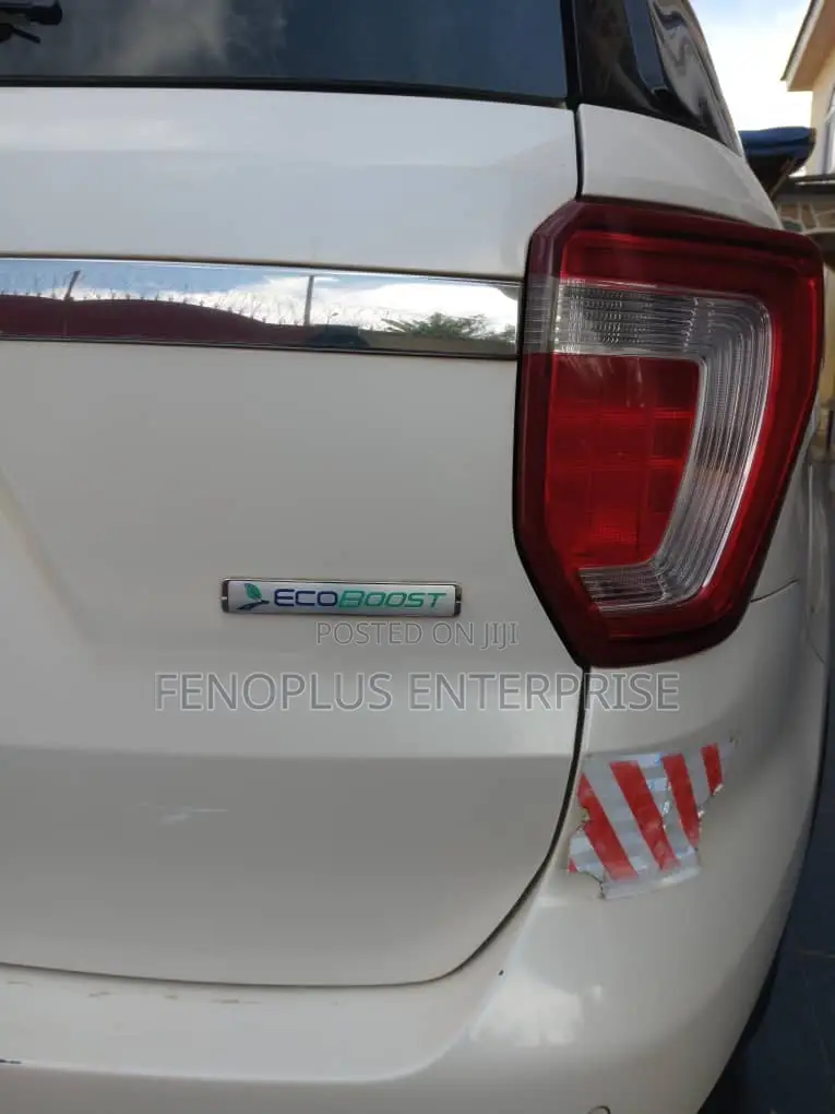 Ford Explorer XLT 4dr SUV (3.5L 6cyl 6A) 2016 White