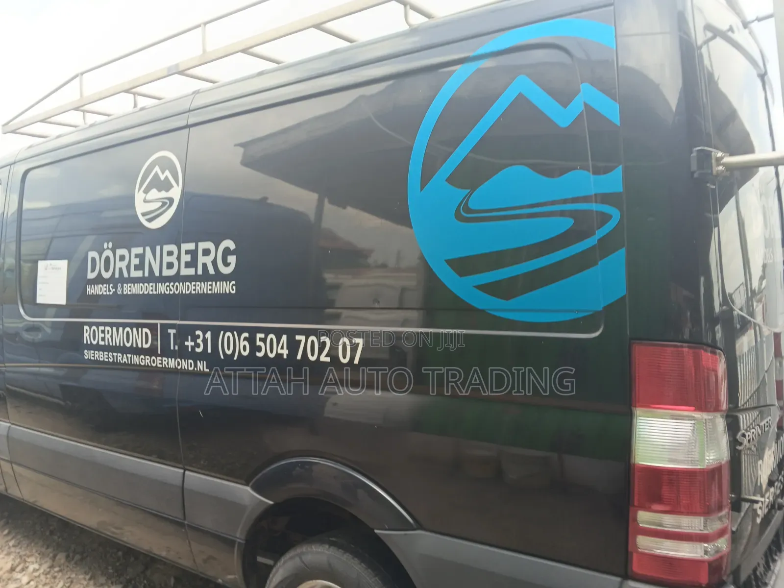 Mercedes-Benz Sprinter 2012 Black