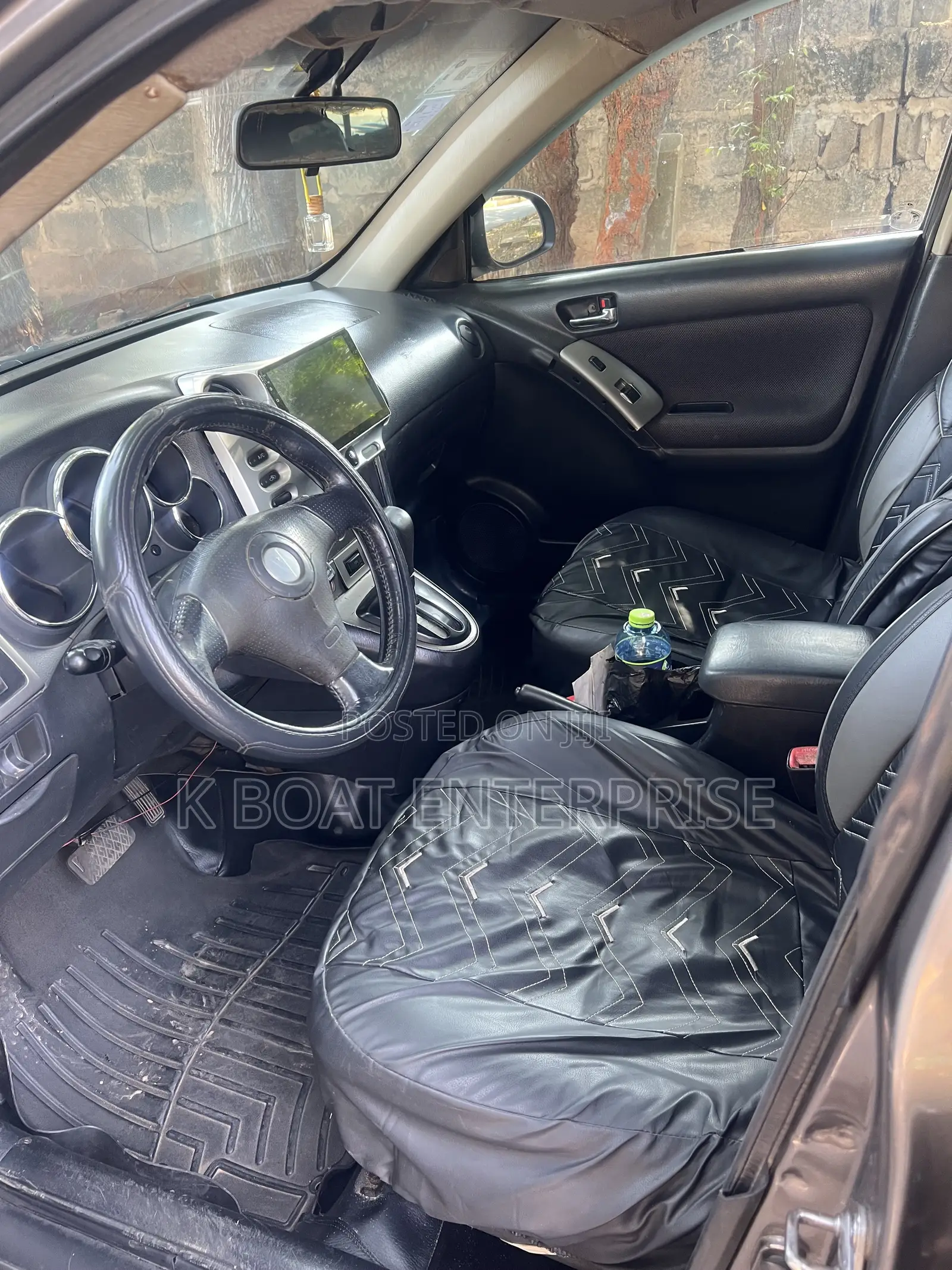 Pontiac Vibe 2008 Brown