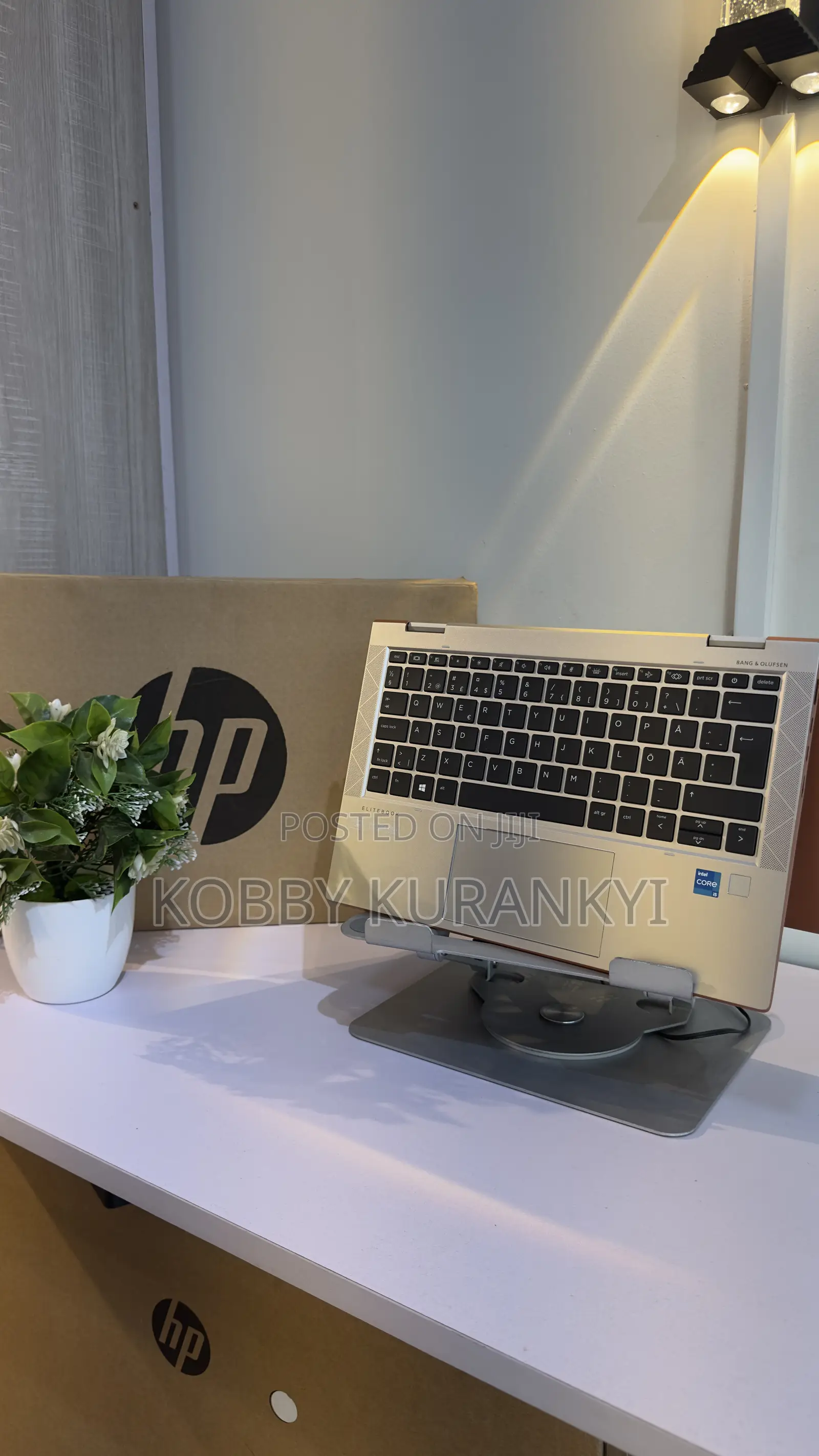 New Laptop HP EliteBook 830 G8 16GB Intel Core i5 SSD 256GB