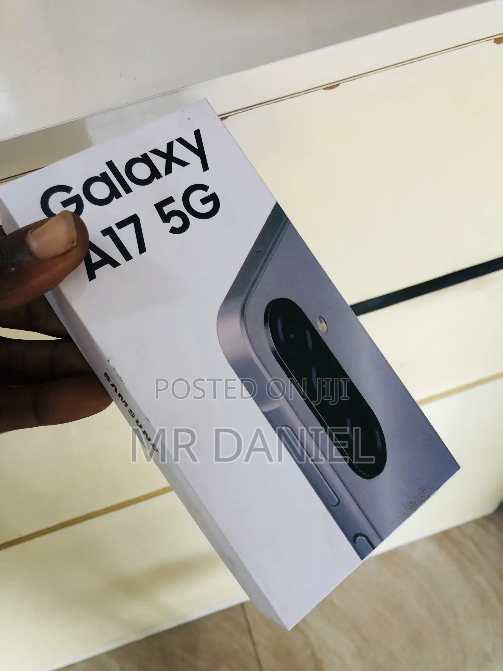 New Samsung Galaxy A17 5G 256 GB Silver