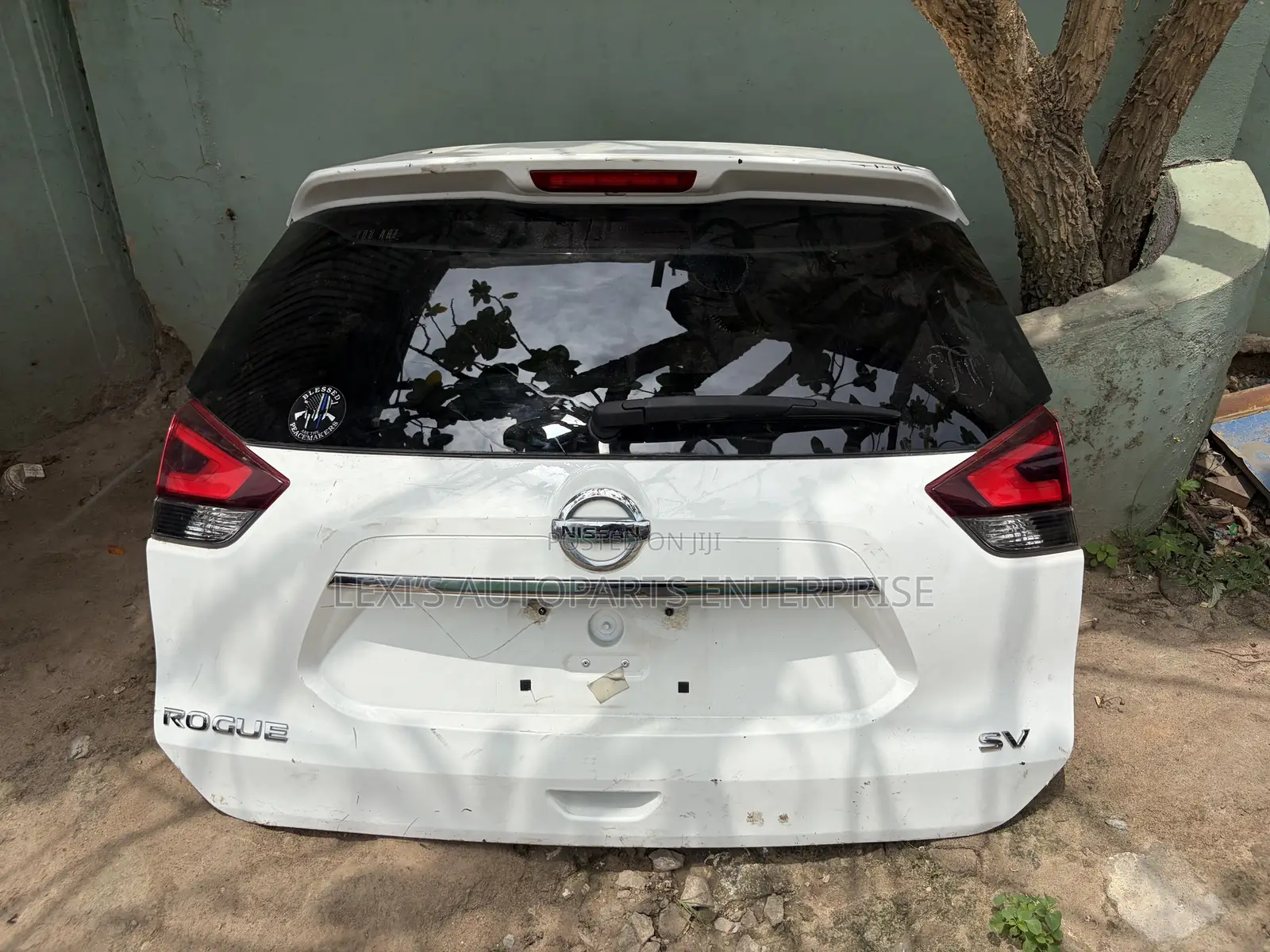 Nissan Rogue 2016,2017,2018,2019,2020 Tailgate/ Boot Available