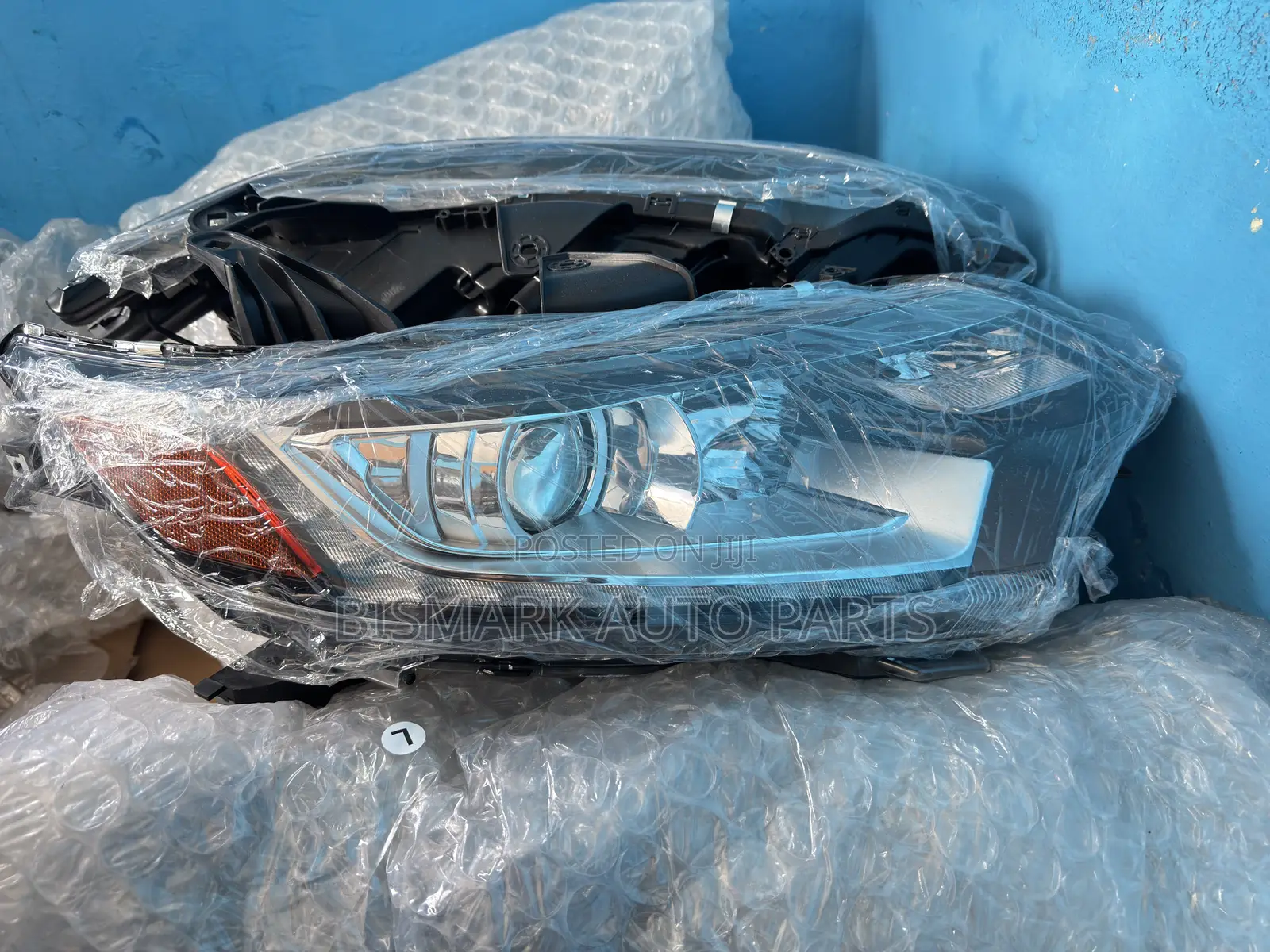 Mitsubishi Outlander 2016 2017 2018 2019 2020 2021 Headlight
