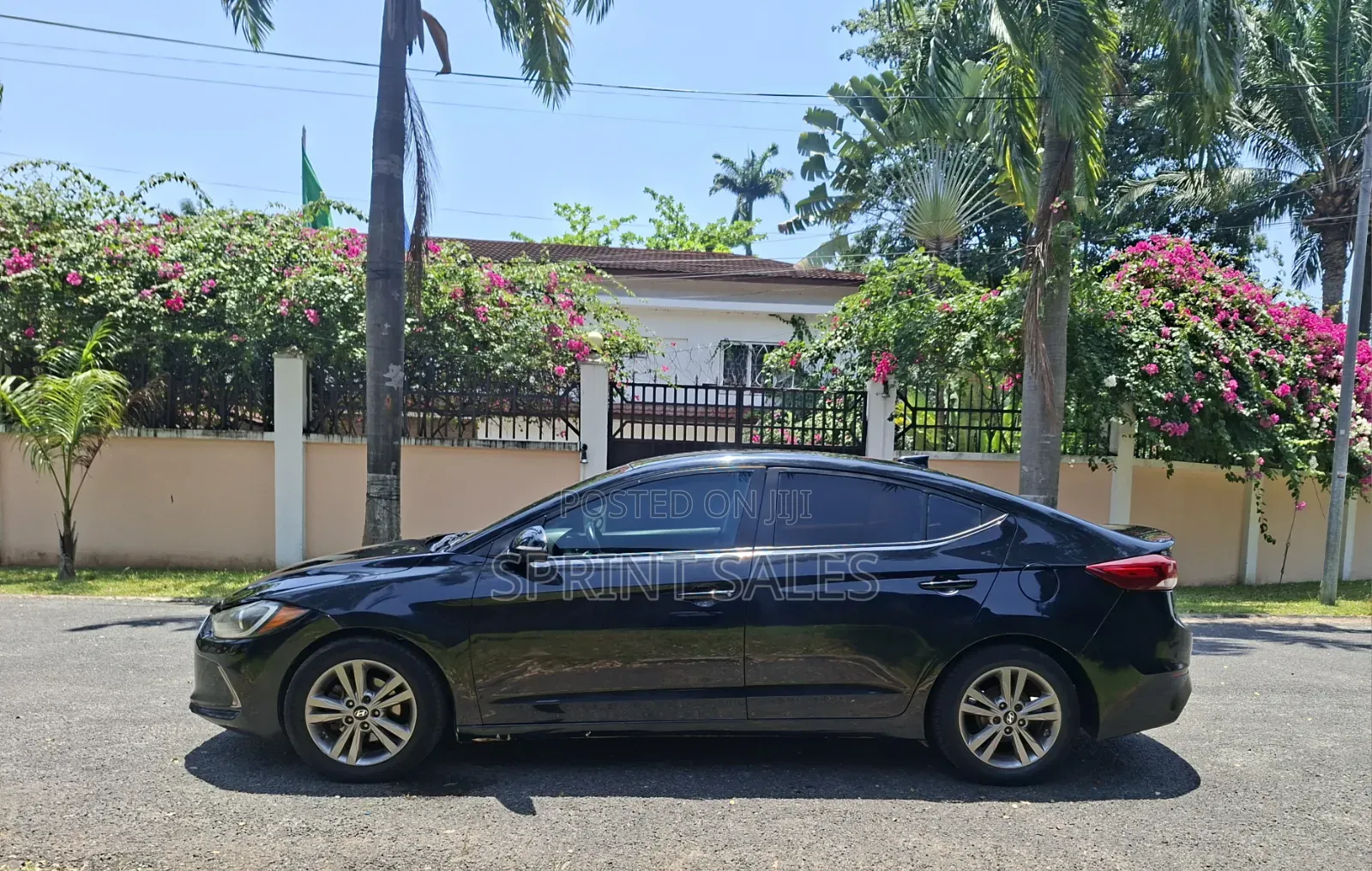 Hyundai Elantra SE Sedan FWD (2.0L 4cyl 6M) 2017 Black