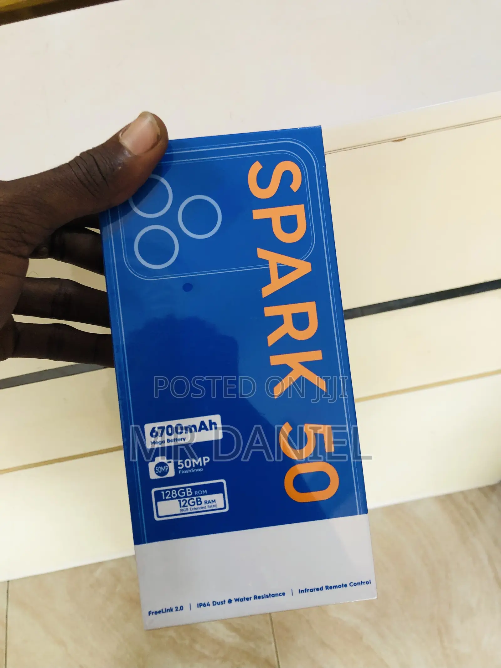 New Tecno Spark 50 128 GB Orange