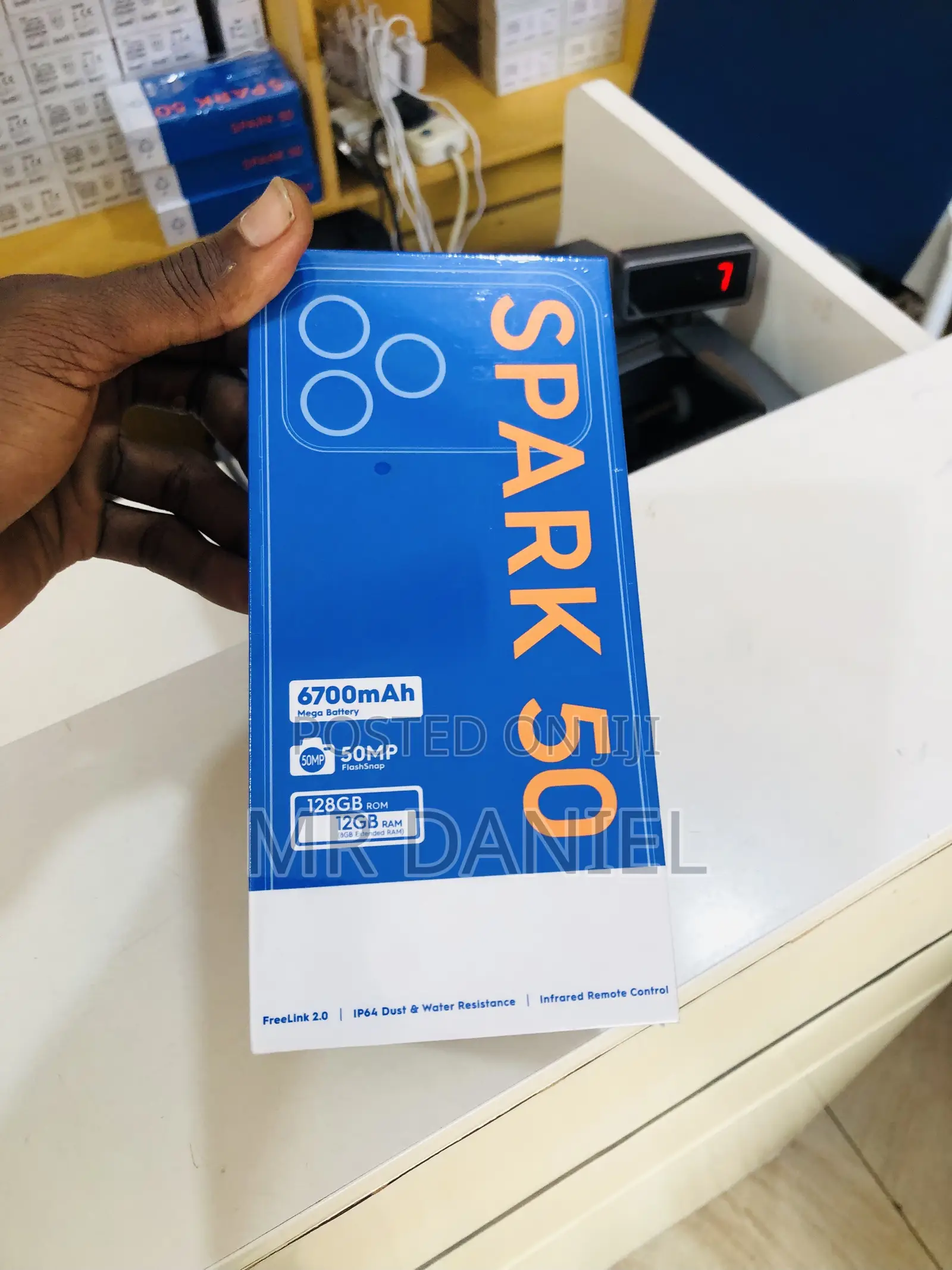 New Tecno Spark 50 128 GB Orange