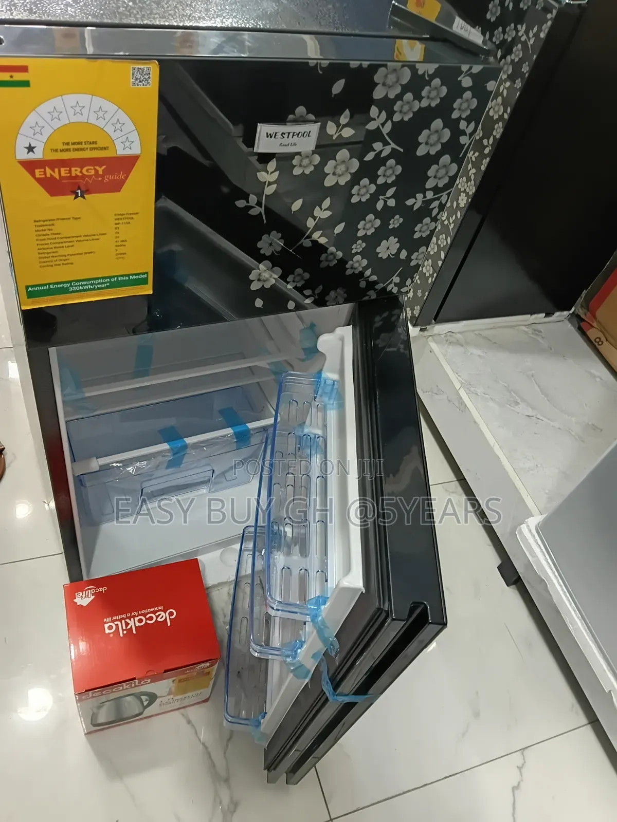 Westpool 95L Mini Fridge -Small Light Bill,Strong Freezer