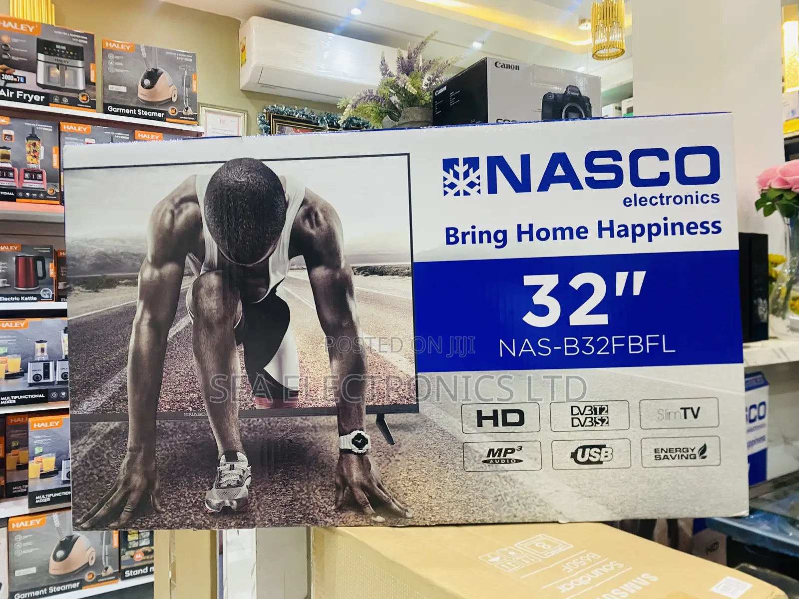 Nasco 32" Led-Satellite Digital TV-