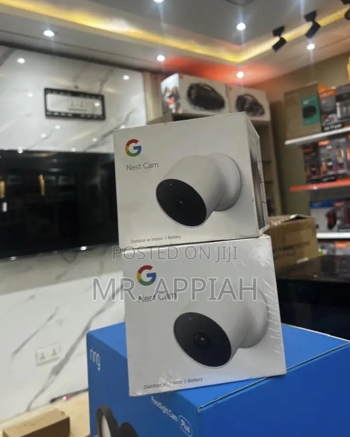 Classic Design Google Nest Cam Outdoor or Indoor, Battery