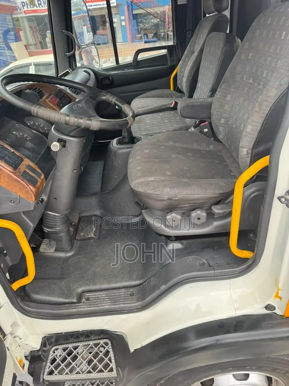 Hyundai Gold