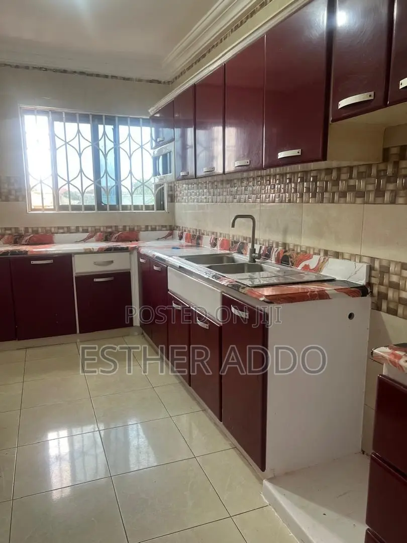 2bdrm Apartment in Ghana Flag for rent