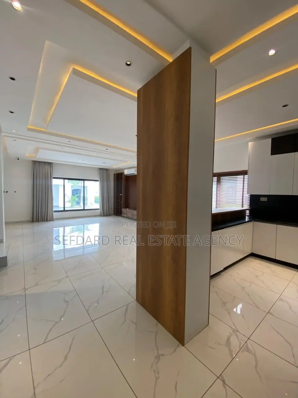 3bdrm Duplex in Sefdard Properties, East Legon for sale
