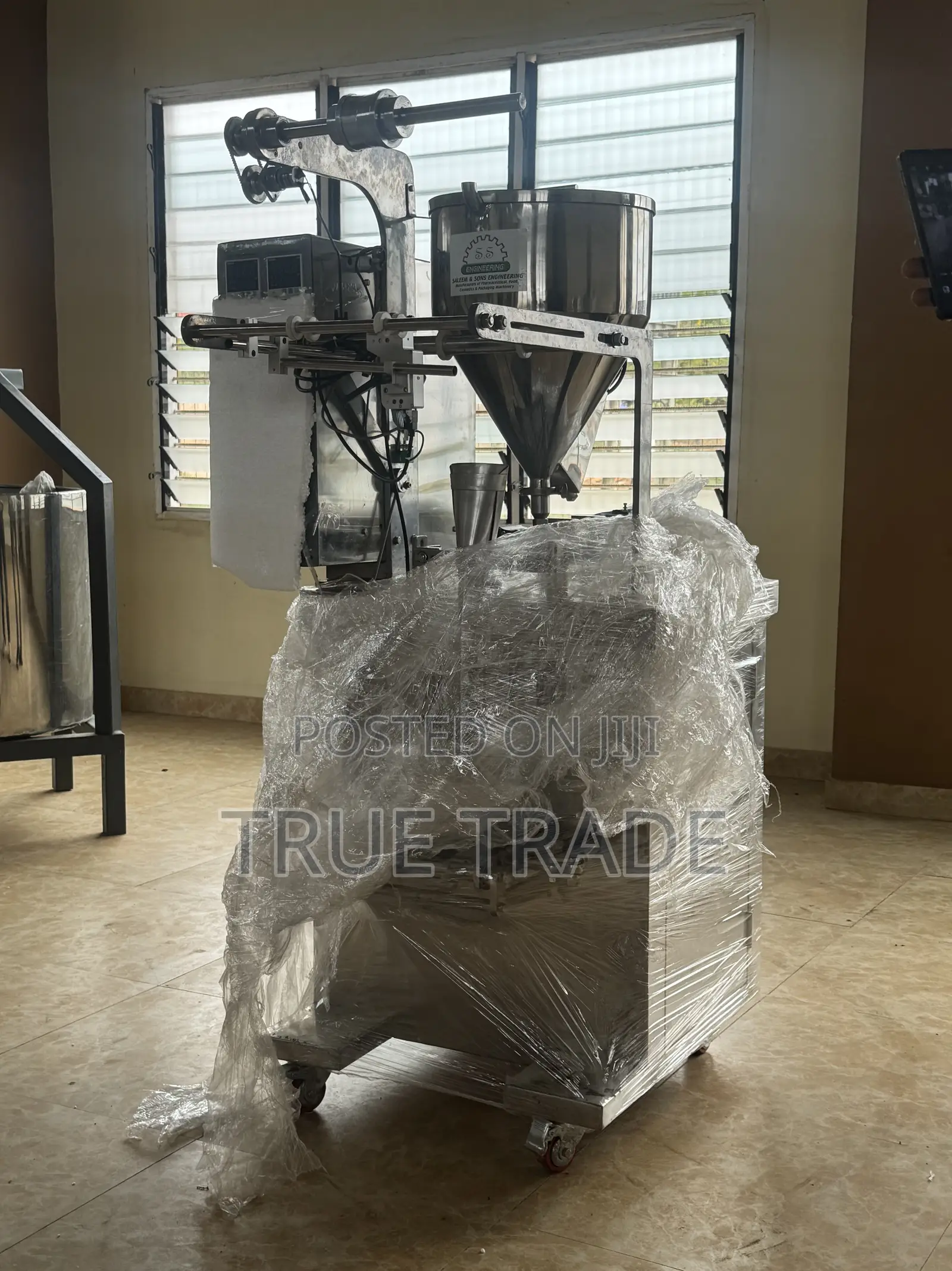 Liquid Sachets Packing Machine