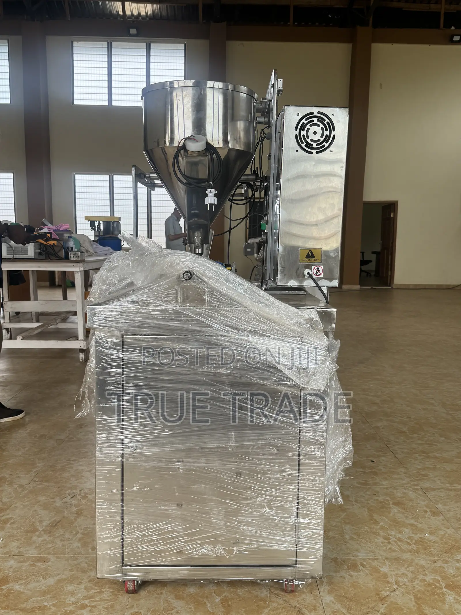 Liquid Sachets Packing Machine