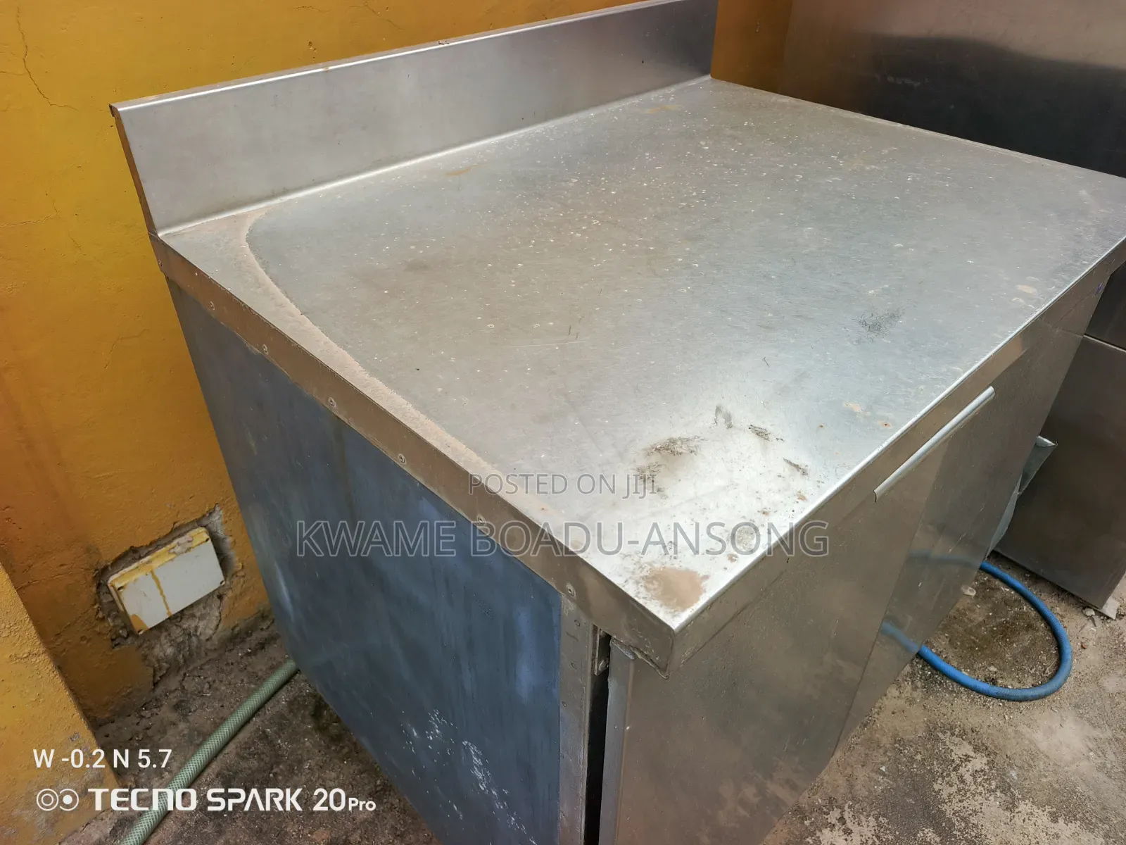 WorkTop Freezer
