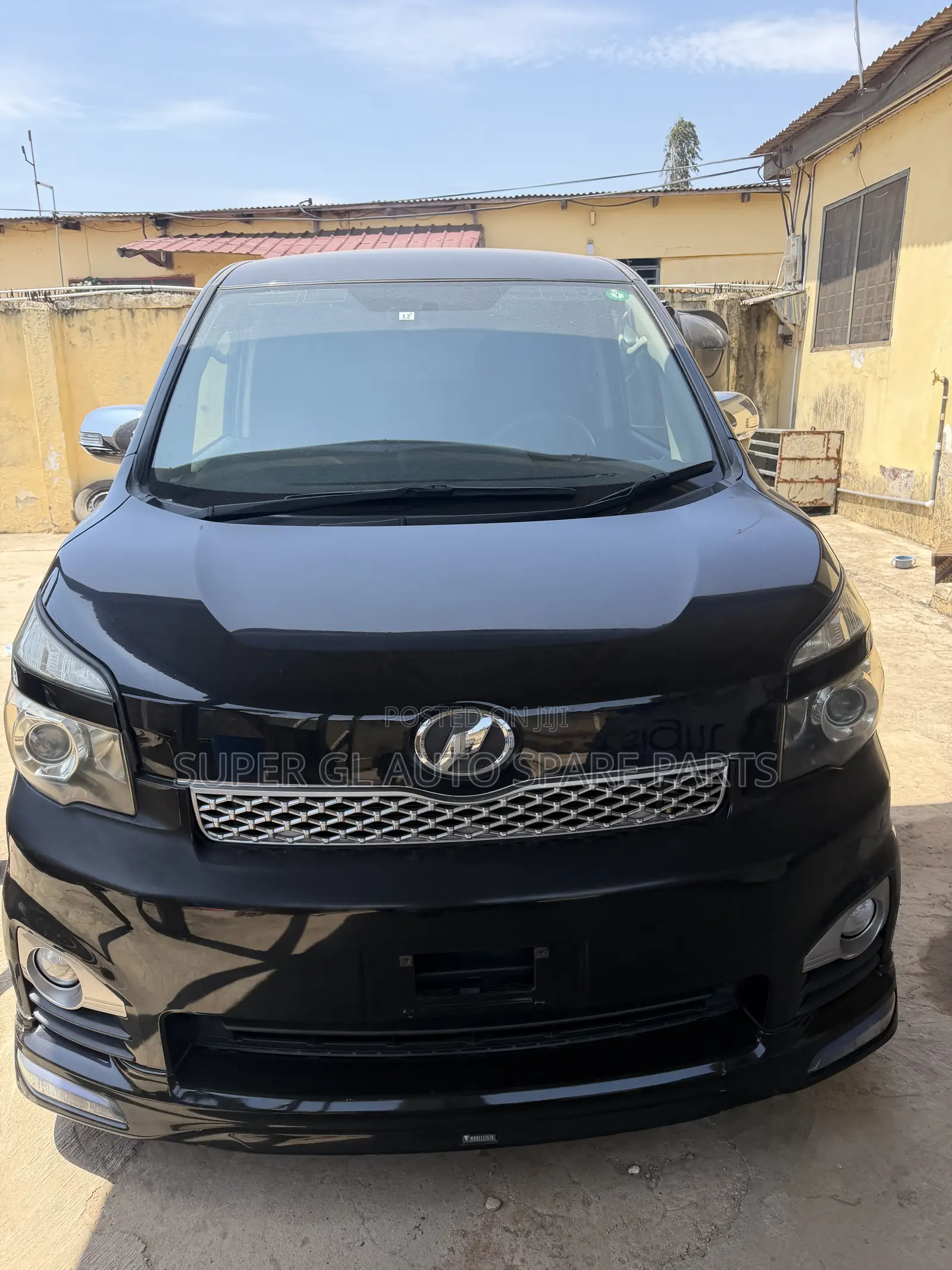 Toyota Voxy V 2WD 7-Seater 2013 Black