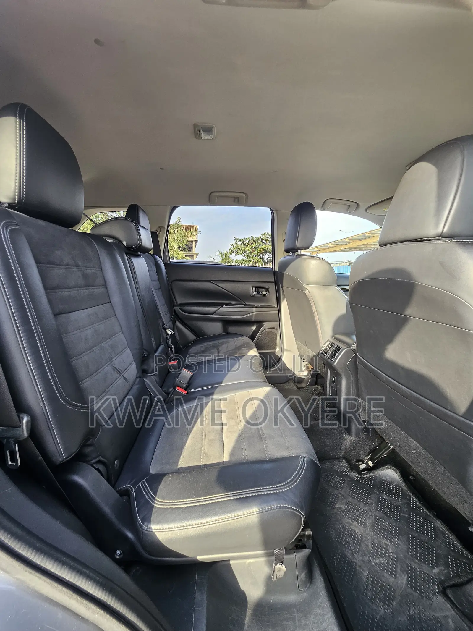 Mitsubishi Outlander SE FWD 2019 Gray