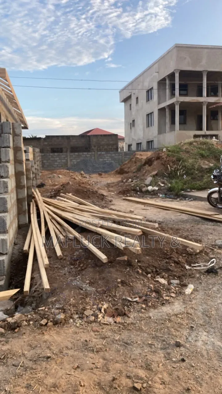 Half Plot at Lakeside