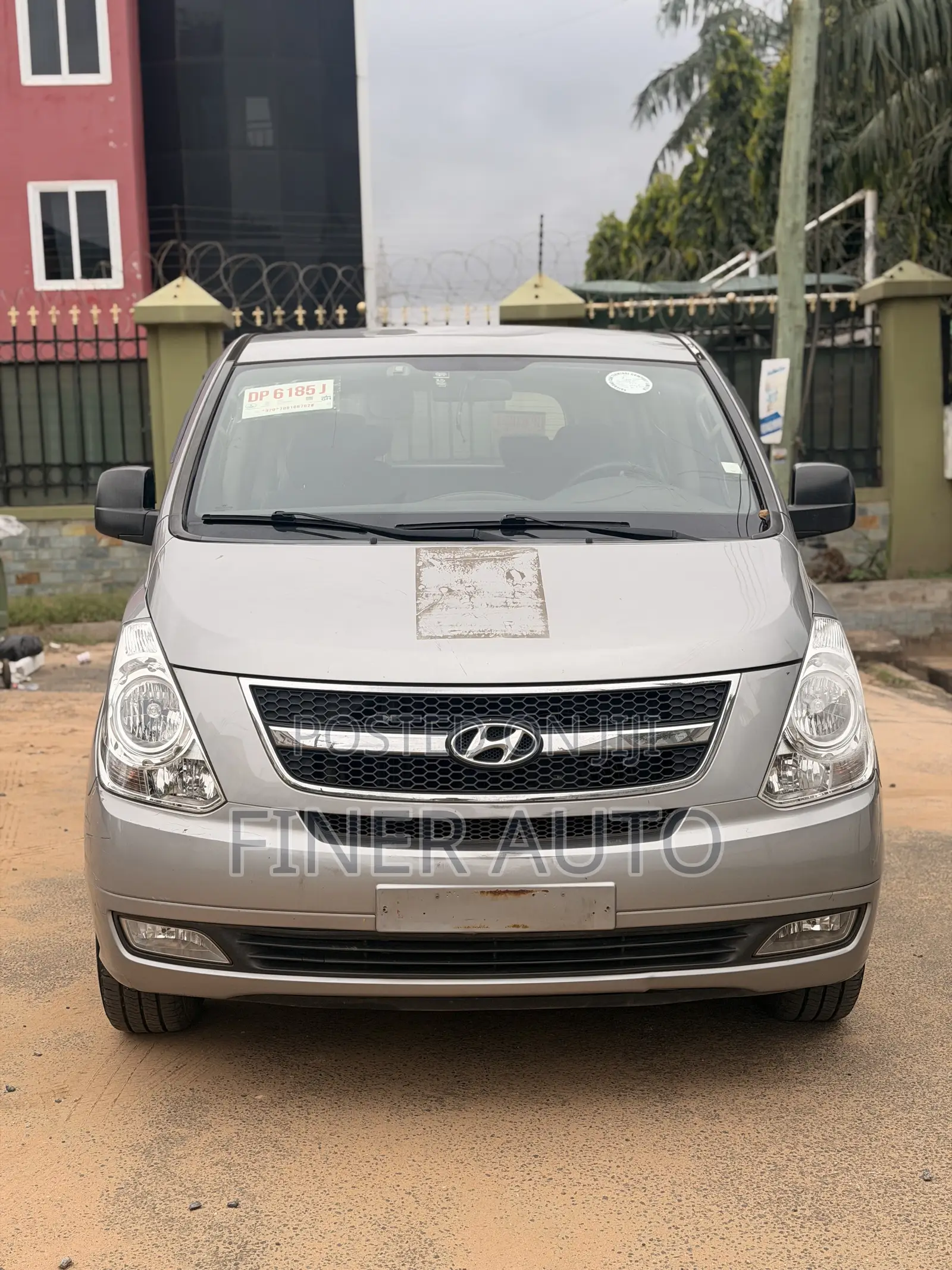 Hyundai Starex 2015 Silver