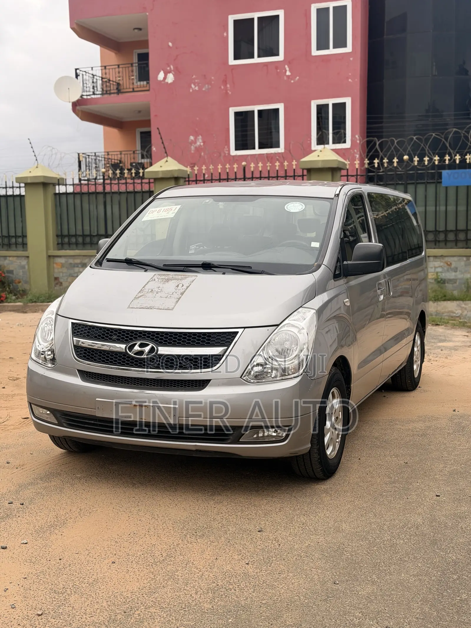 Hyundai Starex 2015 Silver