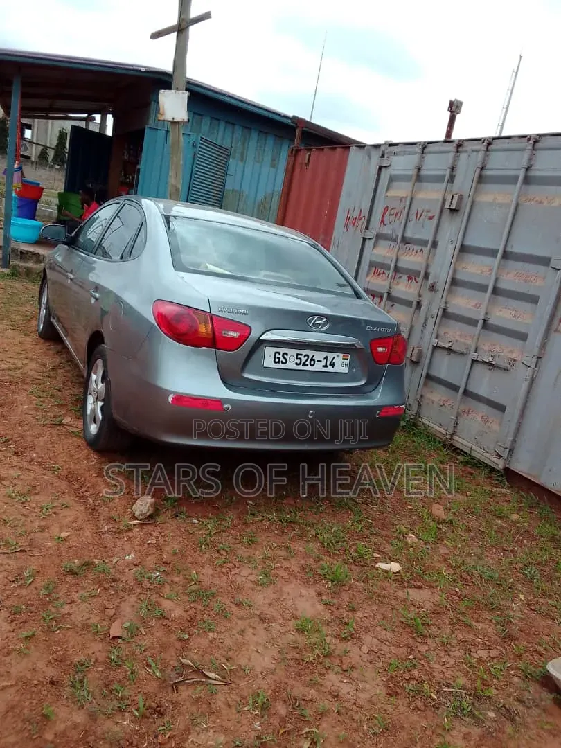 Hyundai Elantra 2008 Silver