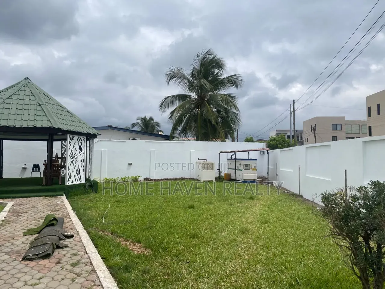 10 Office Space Rooms for Rent at Dzorwulu