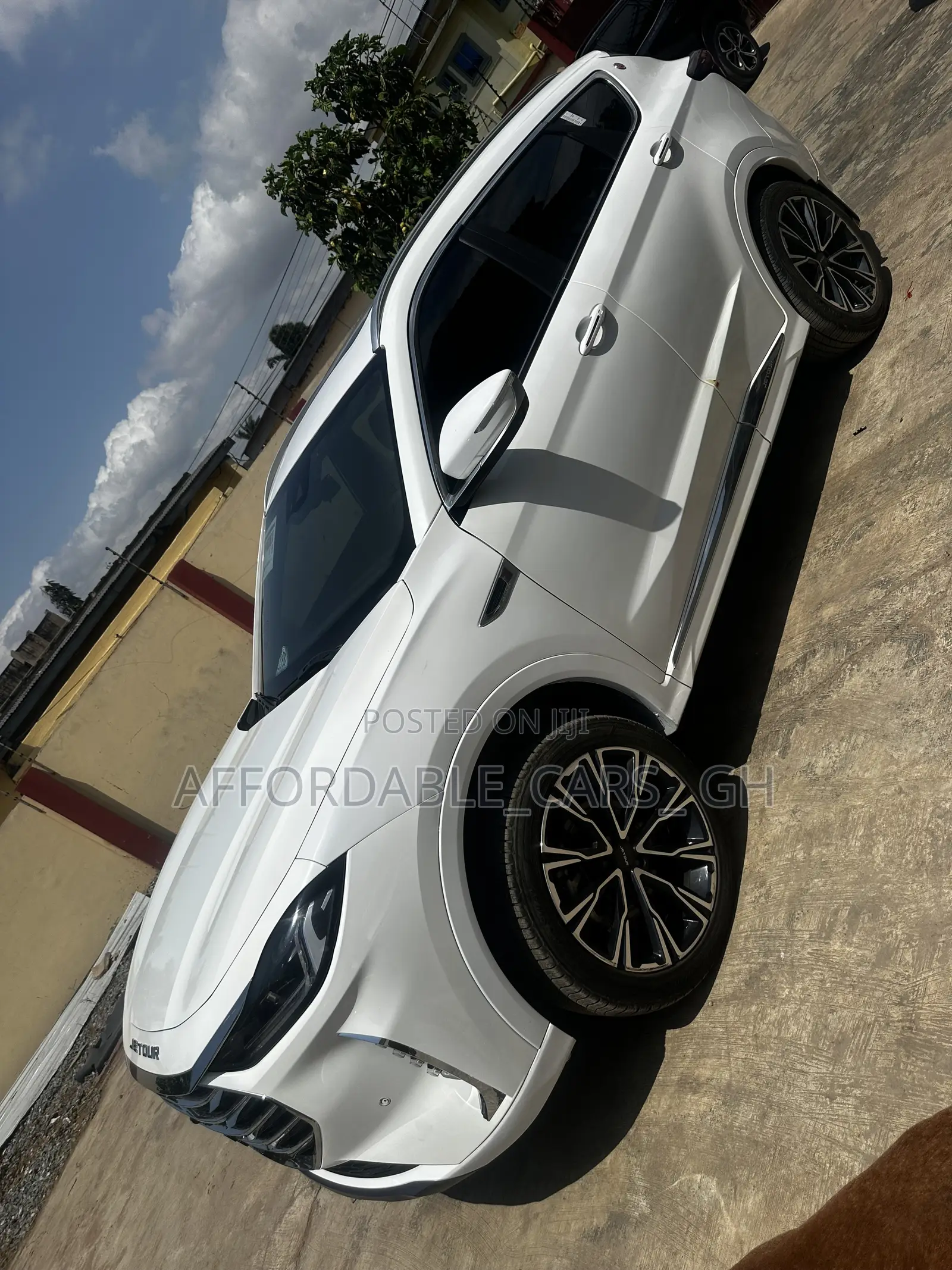 Jetour X70 Plus 2023 White