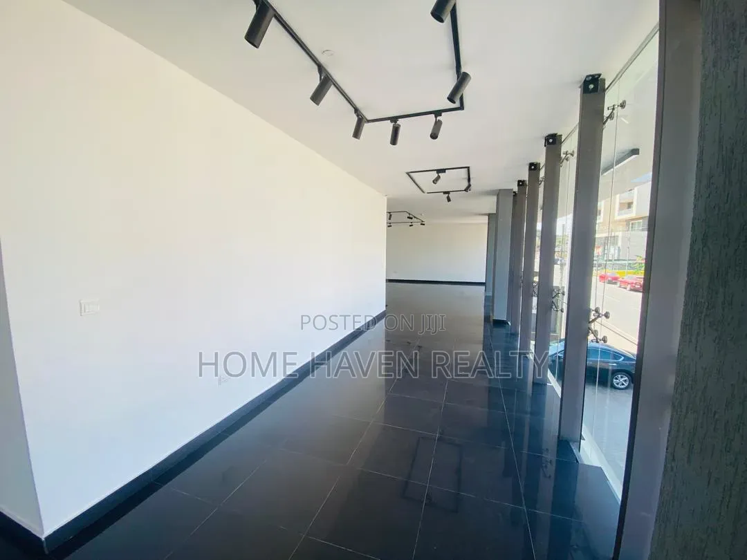 187 Square Meter Office Space for Rent at Dzorwulu