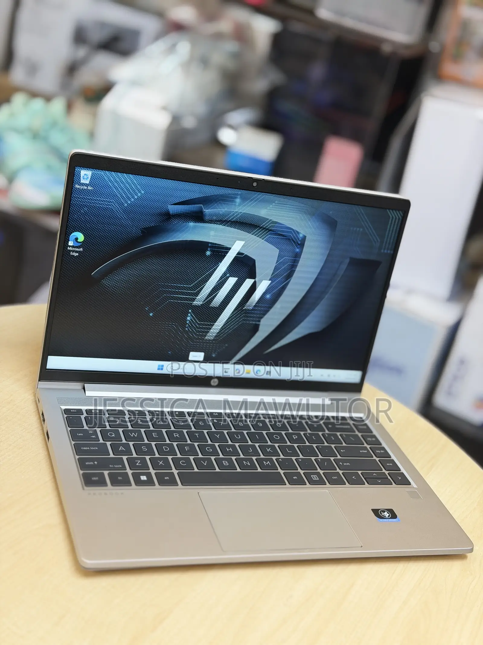 Laptop HP ProBook 445 G9 8GB AMD Ryzen 5 SSD 256GB