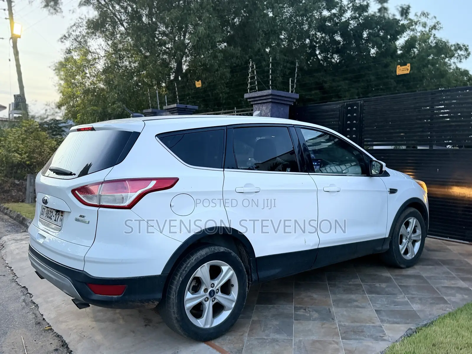 Ford Escape S 4dr SUV (2.5L 4cyl 6A) 2014 White