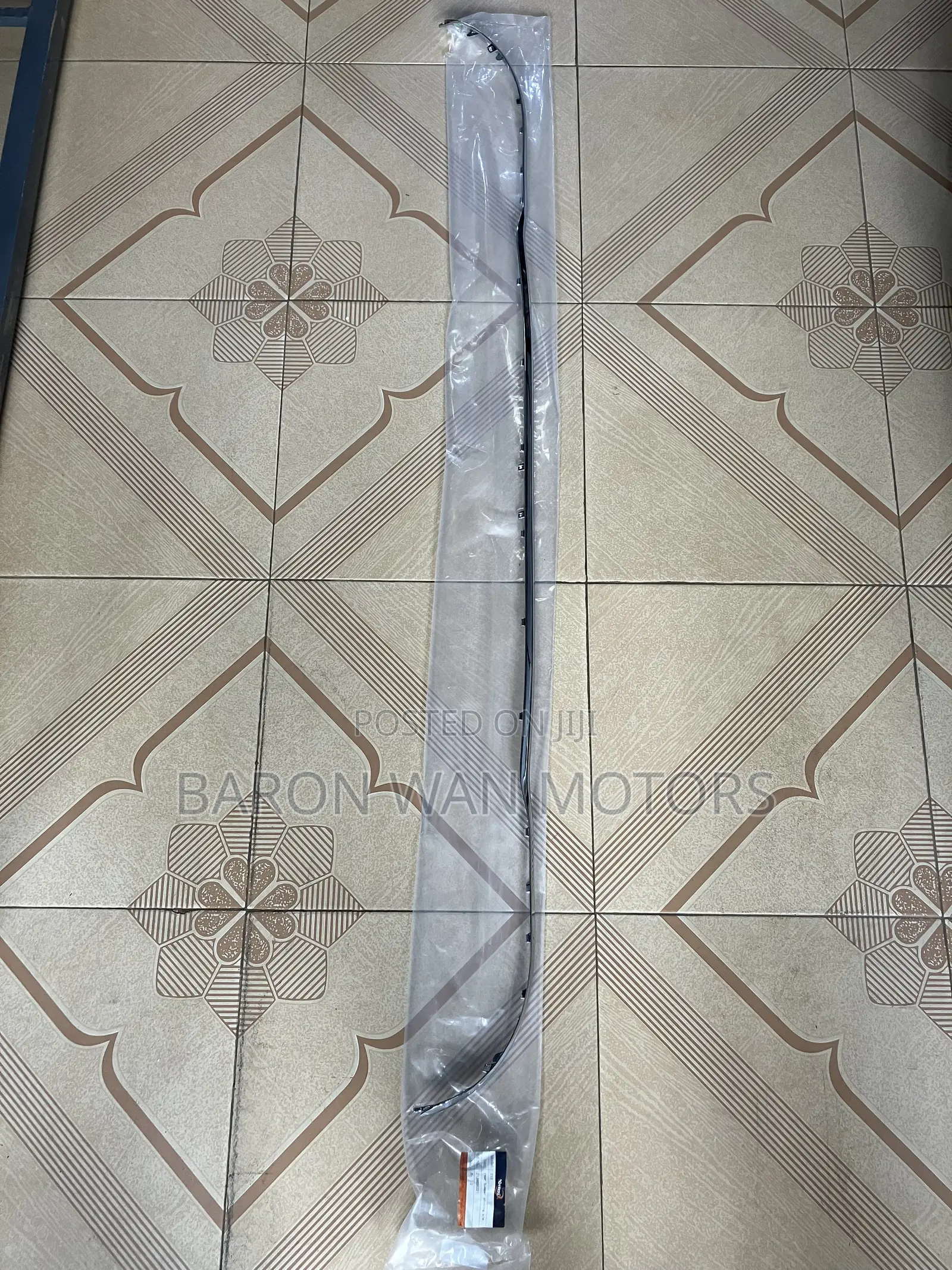 W213 E300 Back Bumper Shinning Old Type Straight and Curve