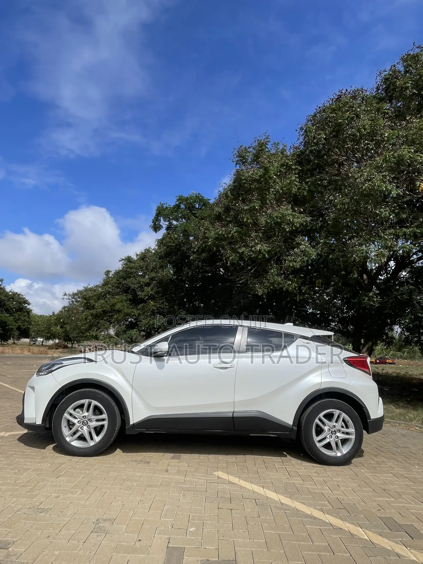 Toyota C-HR 2022 White