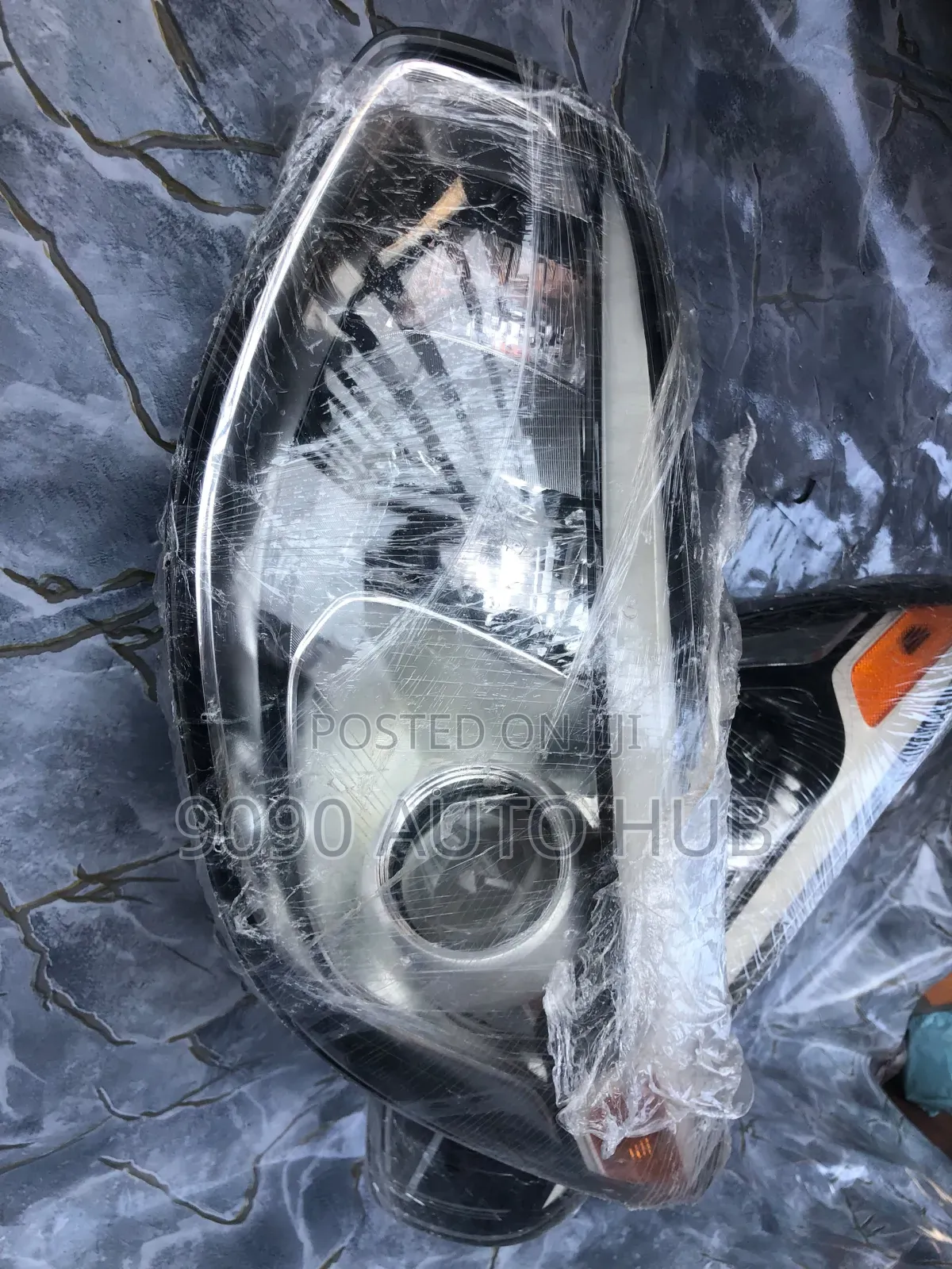  Kia Soul 2014, 2015, 2016, 2017, 2018, 2019 Headlight |Foreign Used