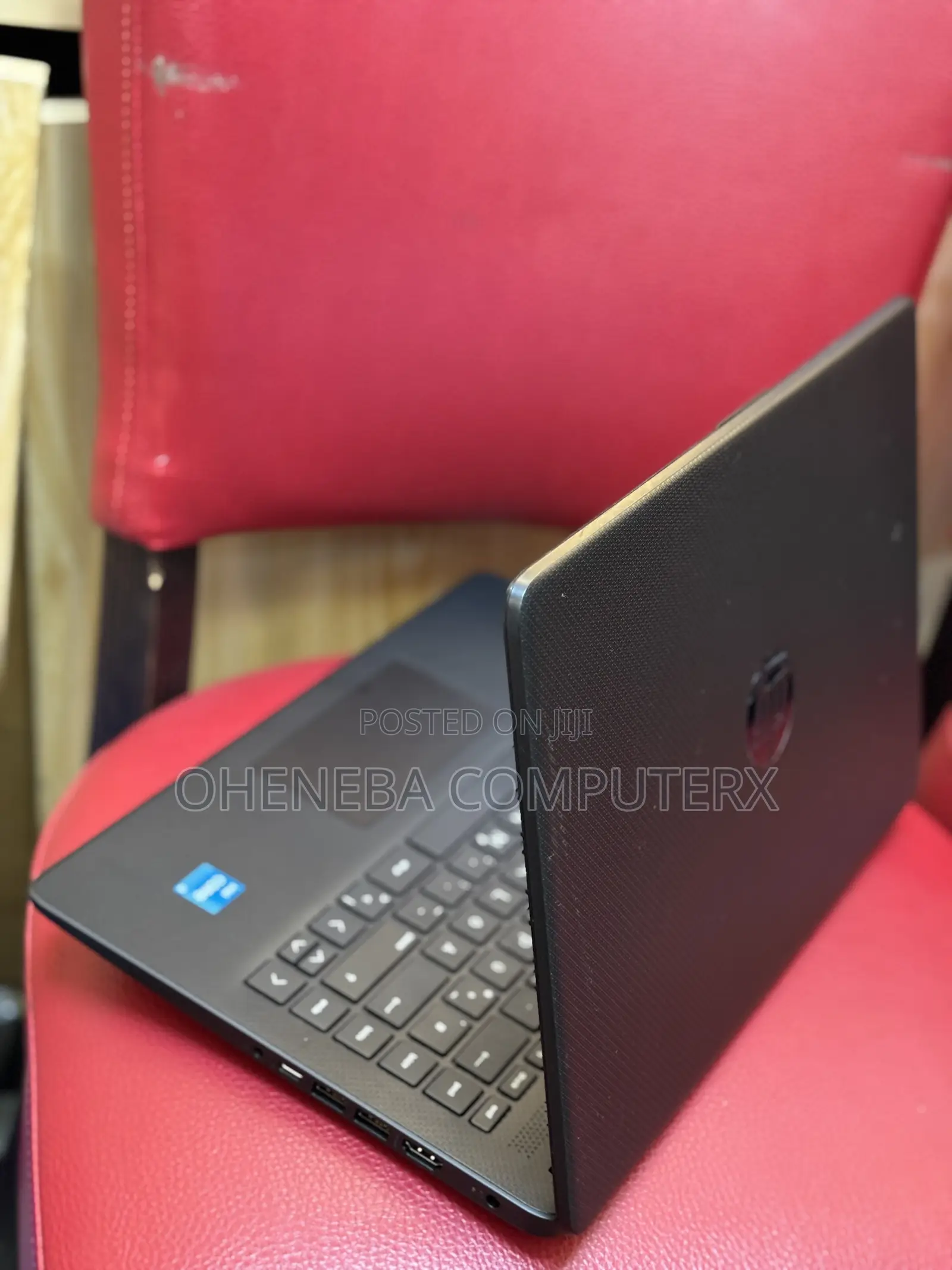New Laptop HP 14-dq1025cl 8GB Intel Core i3 SSD 256GB