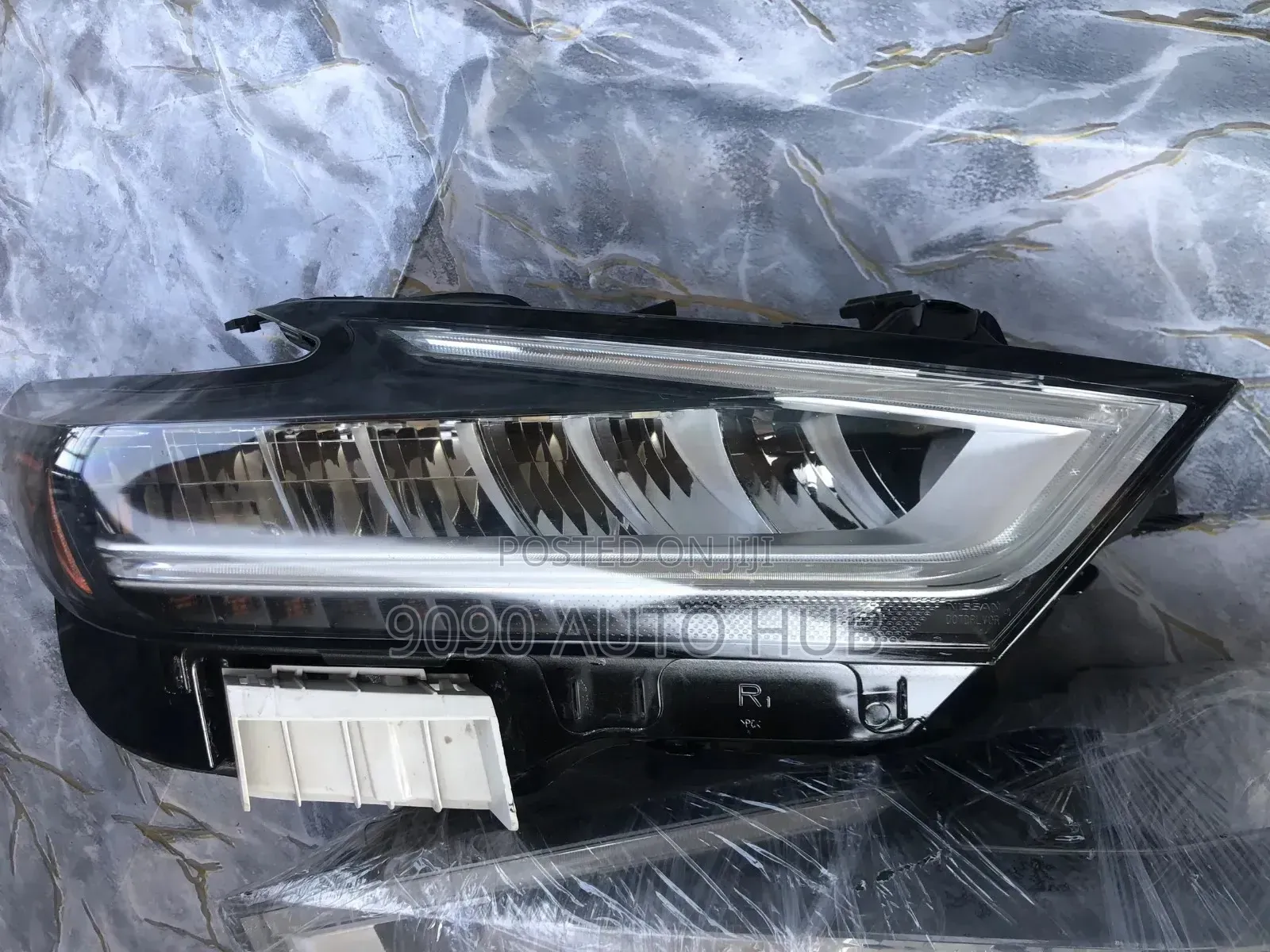 Nissan Maxima 2019, 2020, 2021, 2022 Headlight – OEM | Foreign Used