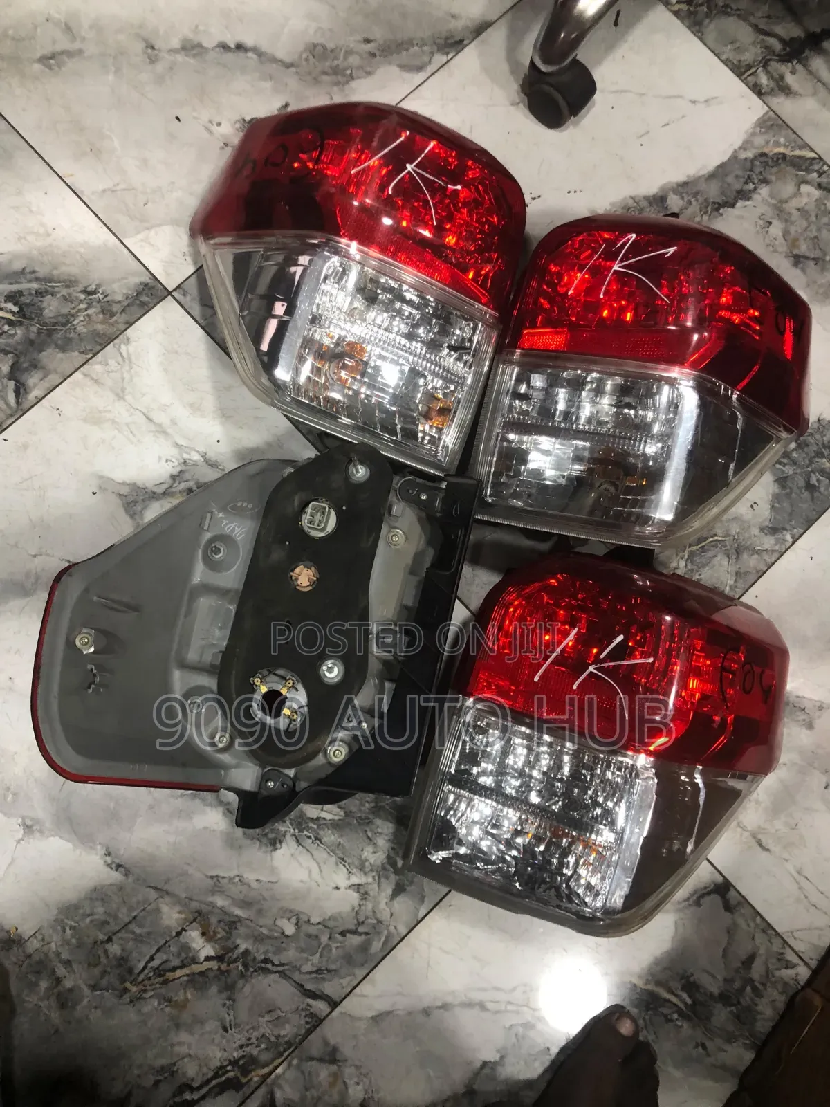 Toyota 4Runner 2010, 2011, 2012, 2013 Taillight – OEM | Foreign Used