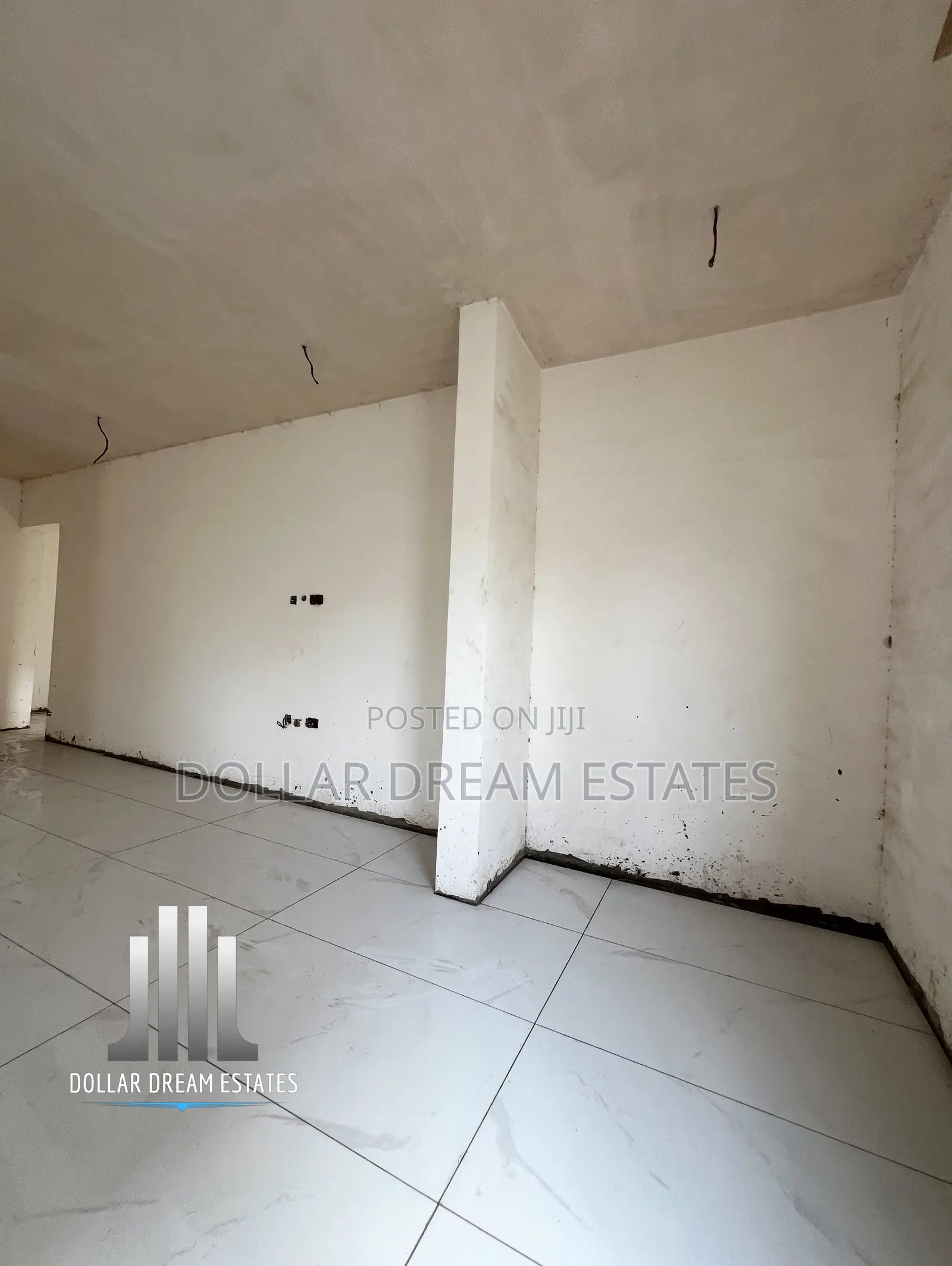 6bdrm House in East Legon for sale