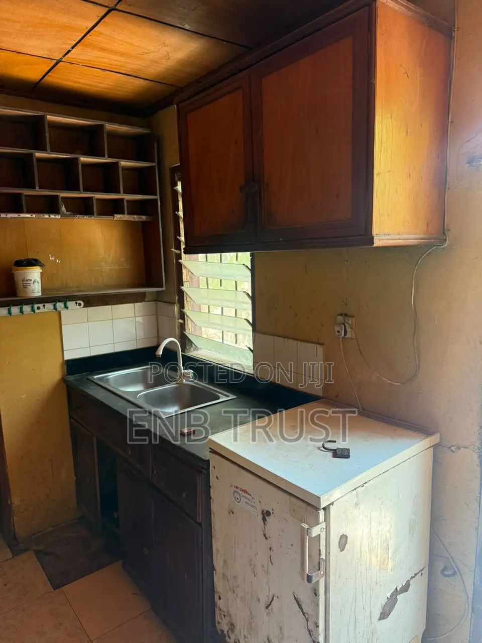 2bdrm Apartment in Awoshie Onyinase, Last Stop for rent