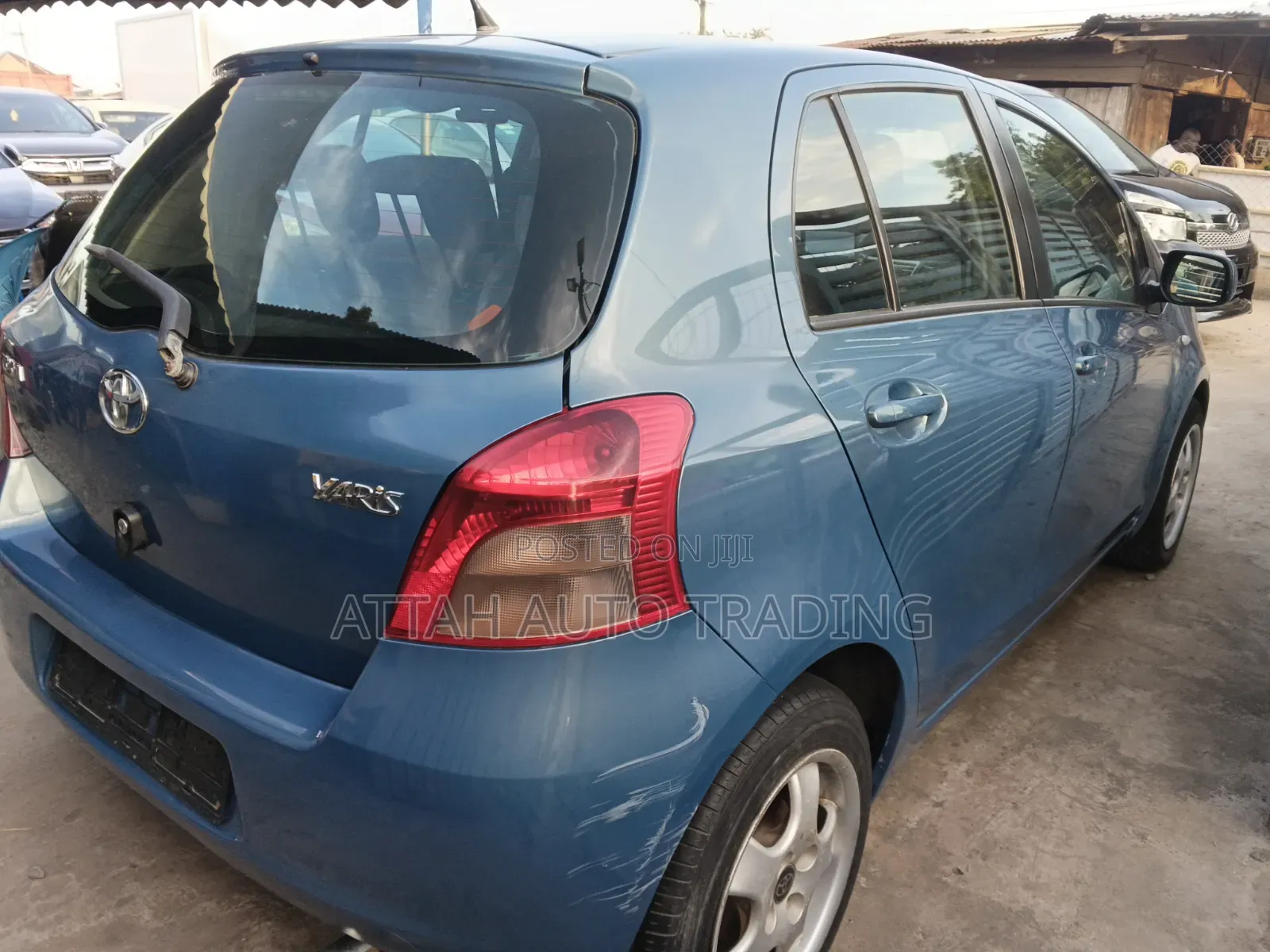 Toyota Yaris 2013 Gray
