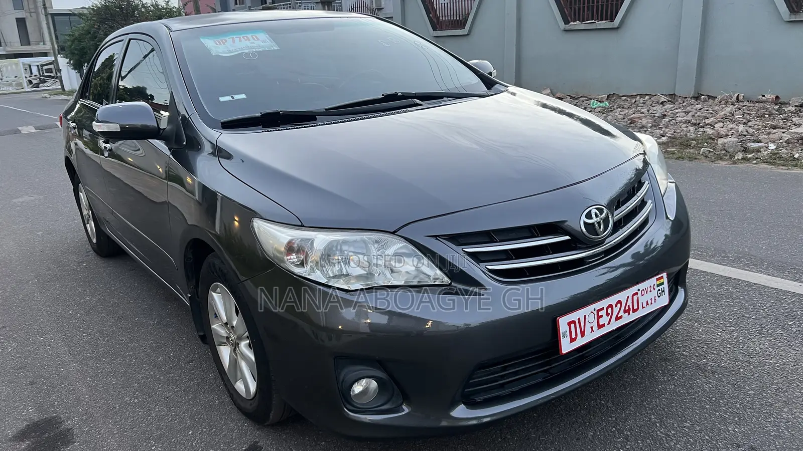 Toyota Corolla 2013 Gray